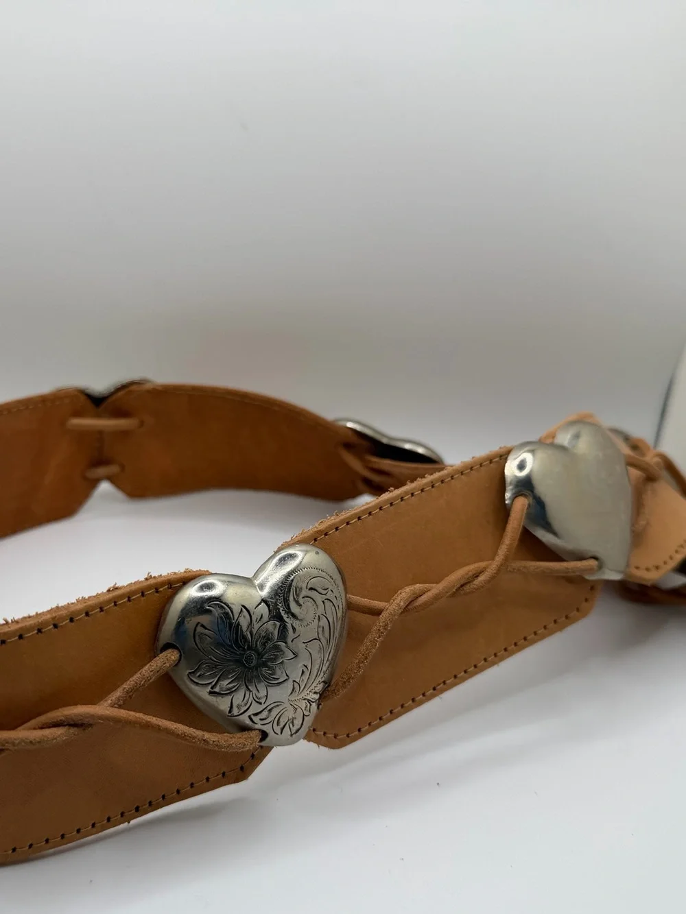 Heart Concho Leather Belt - Picture 2 of 3